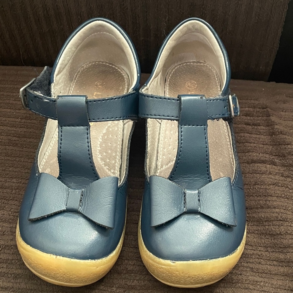 Livie & Luca navy blue Mary Jane’s. Size 12